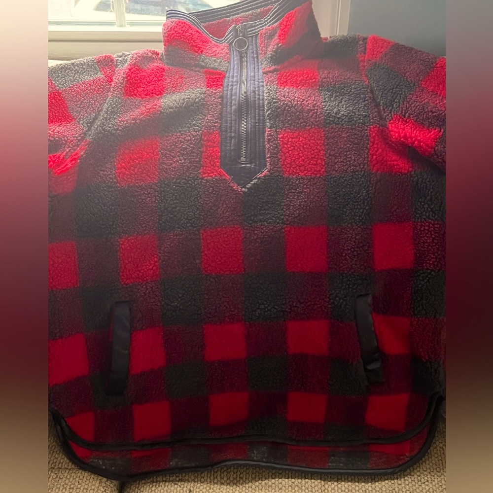 Abercrombie & Fitch buffalo plaid sherpa